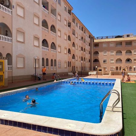 Amazing 2-Bedrooms Apartment With Pool Torrevieja Center Exteriér fotografie